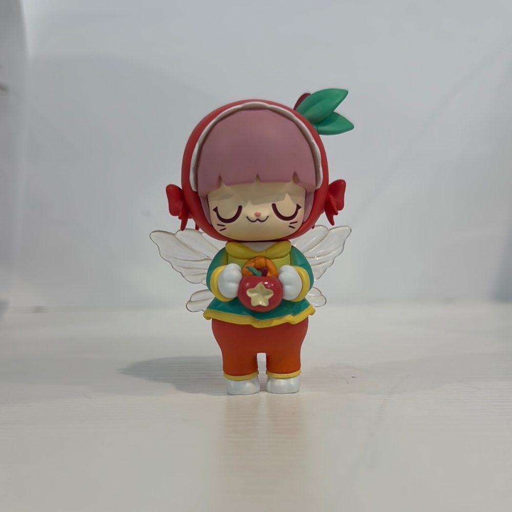 Kimmy and Miki | Christmas Eve Series | Fairy Apple